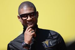 Recenze: Usher na nové desce zapomněl na hity. Hard II Love chybí větší ambice