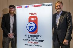 Hokejový šampionát v Praze a Ostravě bude mít jako logo usměvavý puk