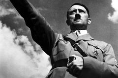 Nová publikace o Adolfu Hitlerovi nabízí paralely s dnešním děním v Evropě