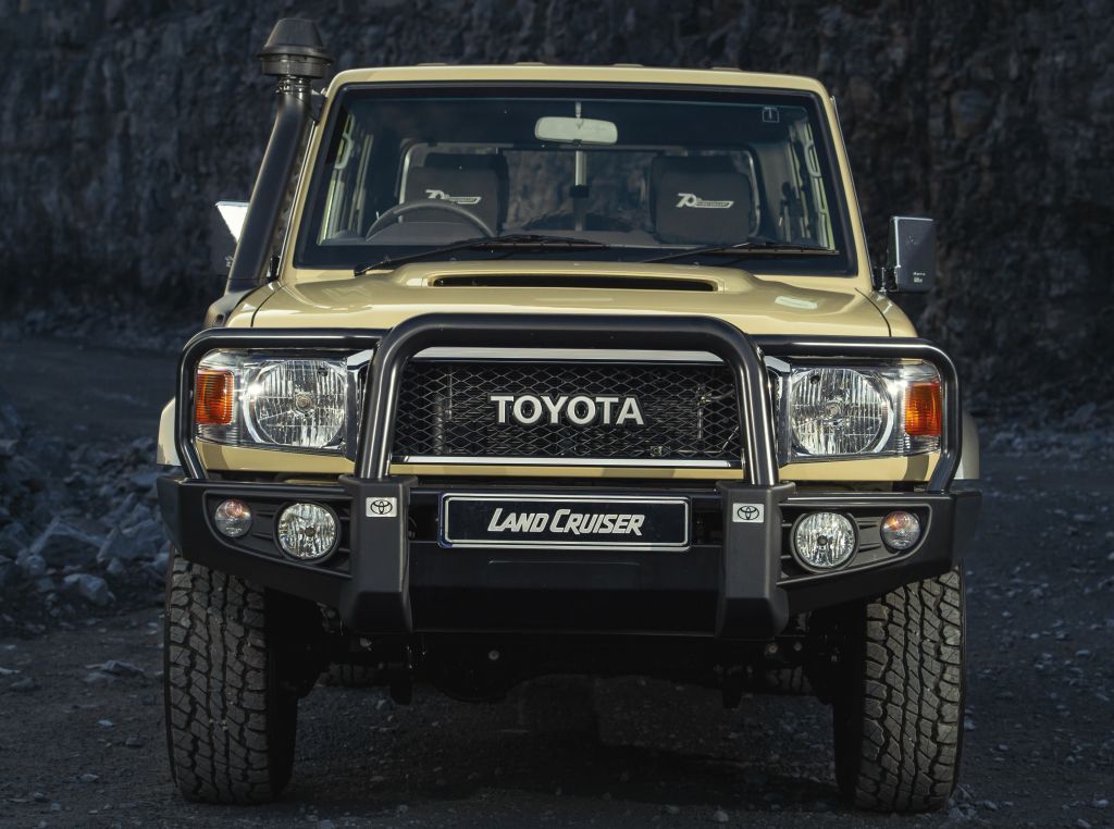 Toyota Land Cruiser 70