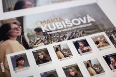 Pošta vydala známky s Martou Kubišovou, byly okamžitě vyprodané