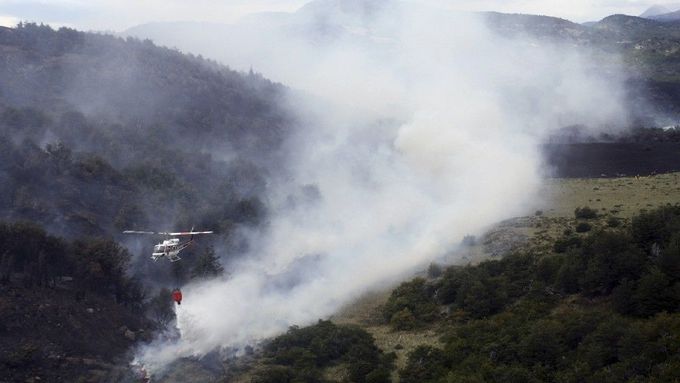 Spálil ho Čech, teď hoří park v Chile znovu