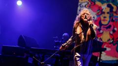 Podívejte se na koncert Roberta Planta v Glastonbury 2014.