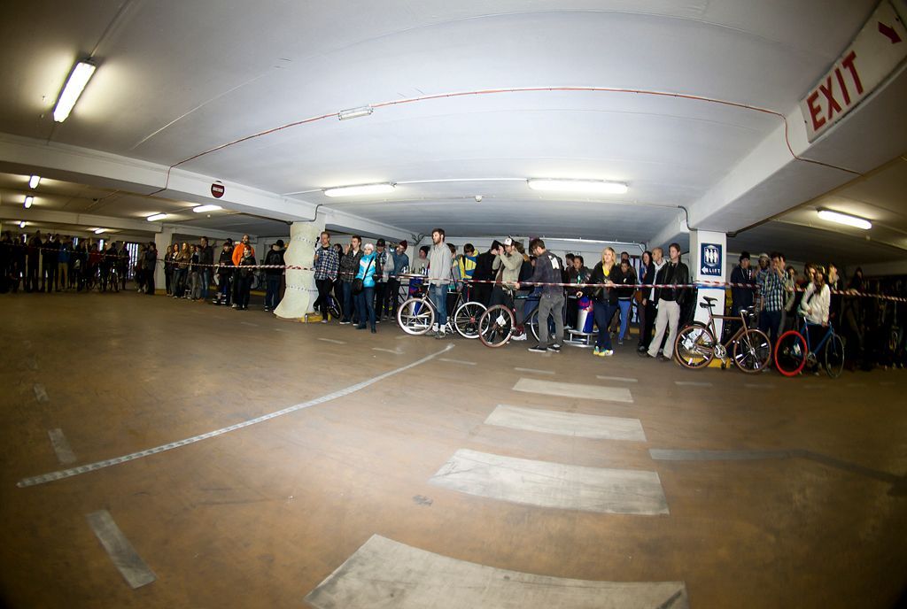 Garage race