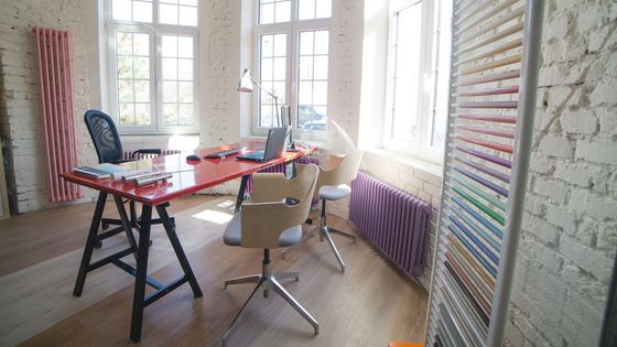 Náhledně k HOTHOT Exclusive s.r.o.