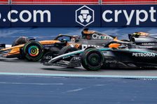 Sprint plný bouraček v Miami ovládl McLaren. Verstappen si spravil chuť v kvalifikaci