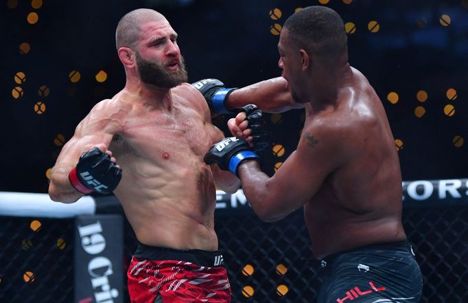 Jiří Procházka při souboji s Hillem