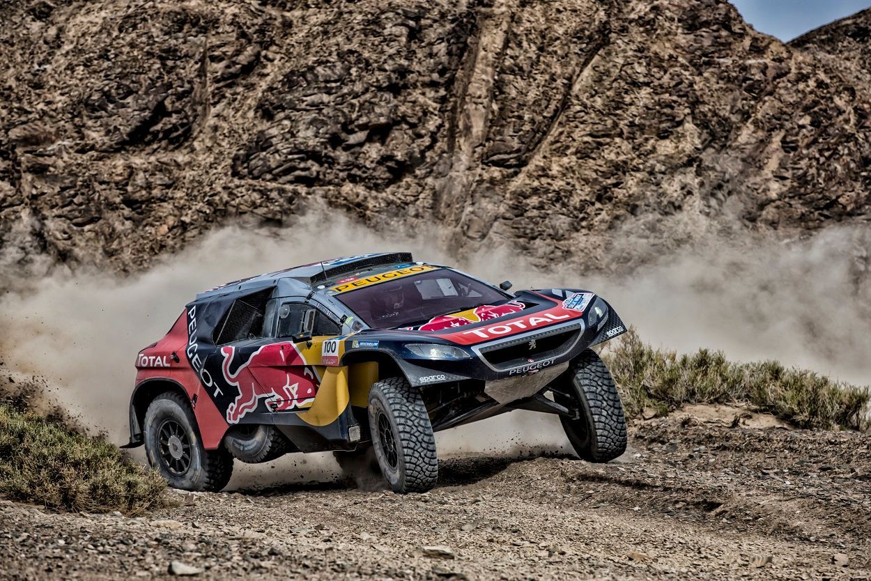 Peugeot 2008 DKR předobok