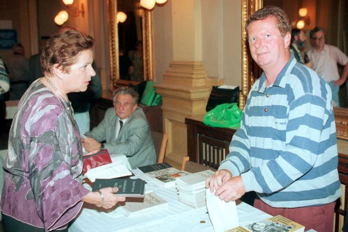 Karel Sýs a Jiřina Švorcová na snímku z roku 1994.