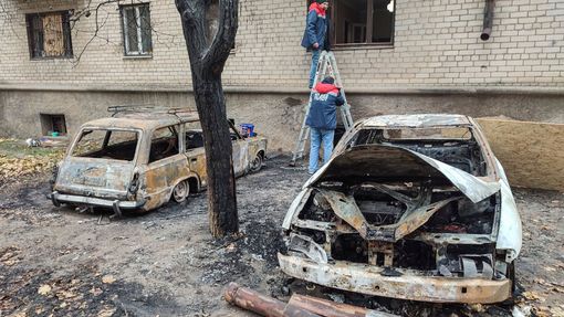 Jihoukrajinský Mykolajiv po ruském nočním dronovém útoku.