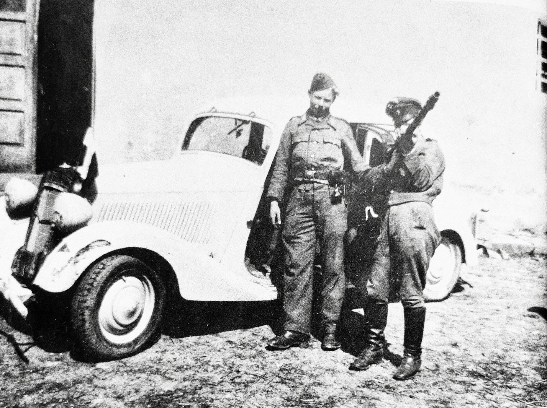 Jednorázové užití / Vlasovci - 1945 / New / Duben 2020 / 2