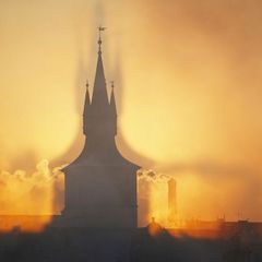 Foto: Podívejte se, jak smog zahaluje život ve městech - Praha