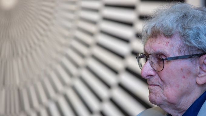 Speciální výstava k 90. narozeninám výtvarníka Milana Dobeše v ostravském Milan Dobeš Museum v Dolních Vítkovicích