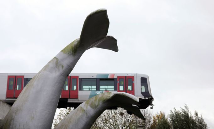 Kuriózní nehoda vlaku rotterdamského dopravního podniku RET.