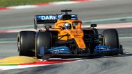 Carlos Sainz junior v McLarenu při testech F1 v Barceloně 2020