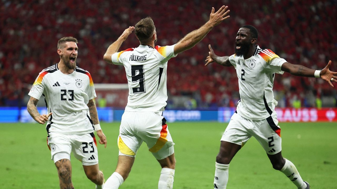 Německo - Španělsko 0:0. Španělé poprvé zahrozili, střelu Pedriho krotil Neuer