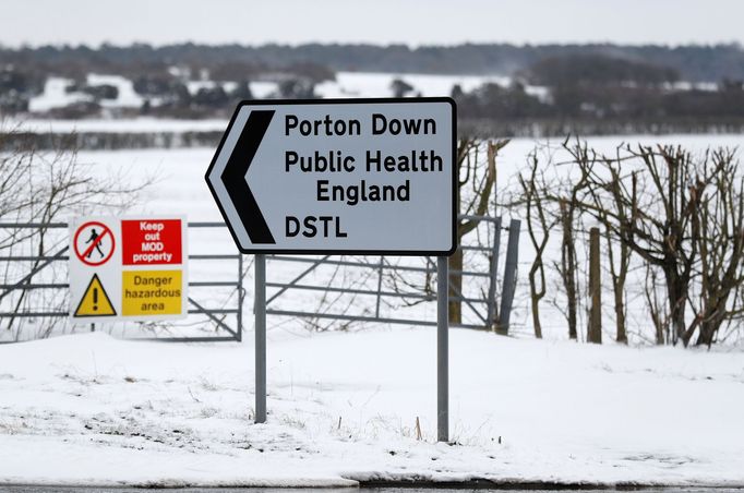 Ředitel laboratoře Porton Down řekl, že látka pojmenovaná novičok "v žádném případě" nemohla pocházet odsud.