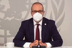 Nakazí se polovina Evropy. Šéf evropské WHO očekává bezprecedentních 8 týdnů pandemie