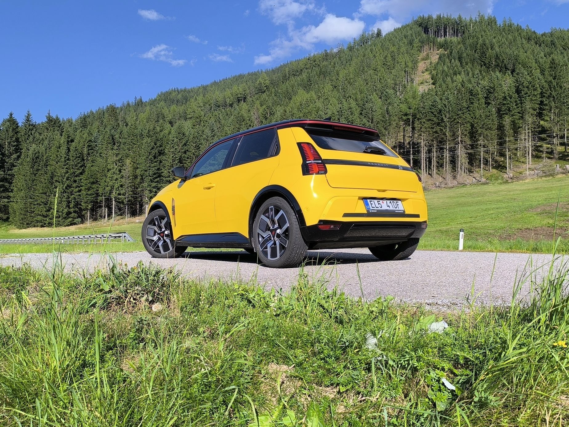 Renault 5 Chorvatsko Alpy