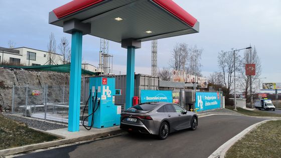 Tady teď nenatankujete. Vodíková pumpa v Praze zase nefunguje, oprava se protáhne