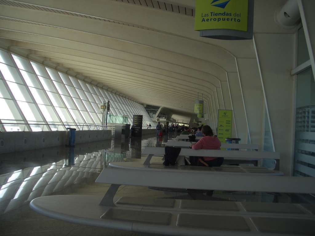 Nejhezčí letiště světa - Bilbao - "Sondika Airport"