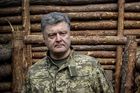 Ukrajinci spílají prezidentovi. V nejhorší den našich dějin nemyslel na vojáky, ale na sebe, tvrdí