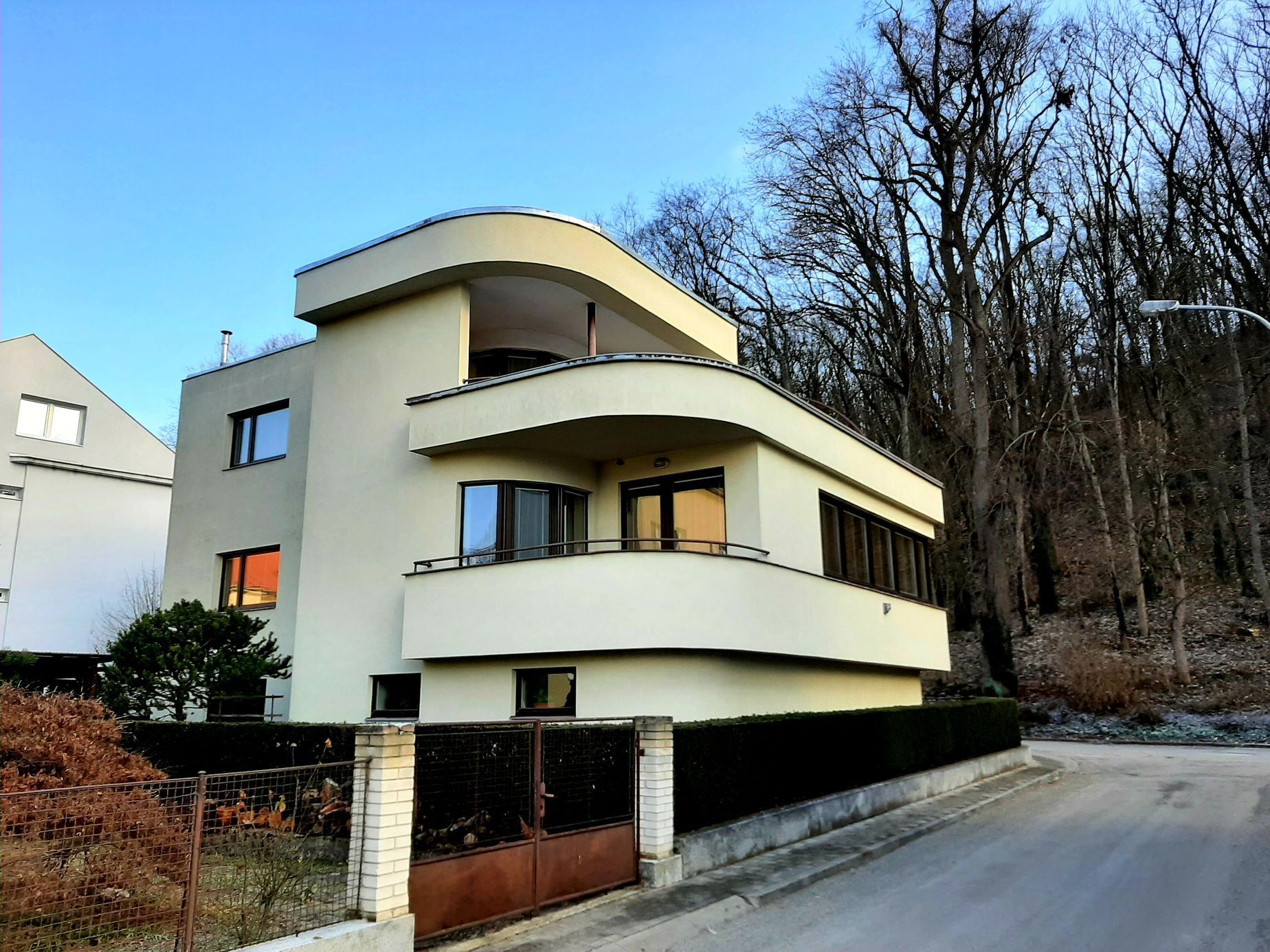 Brno Pisárky, Masarykova čtvrť, vily