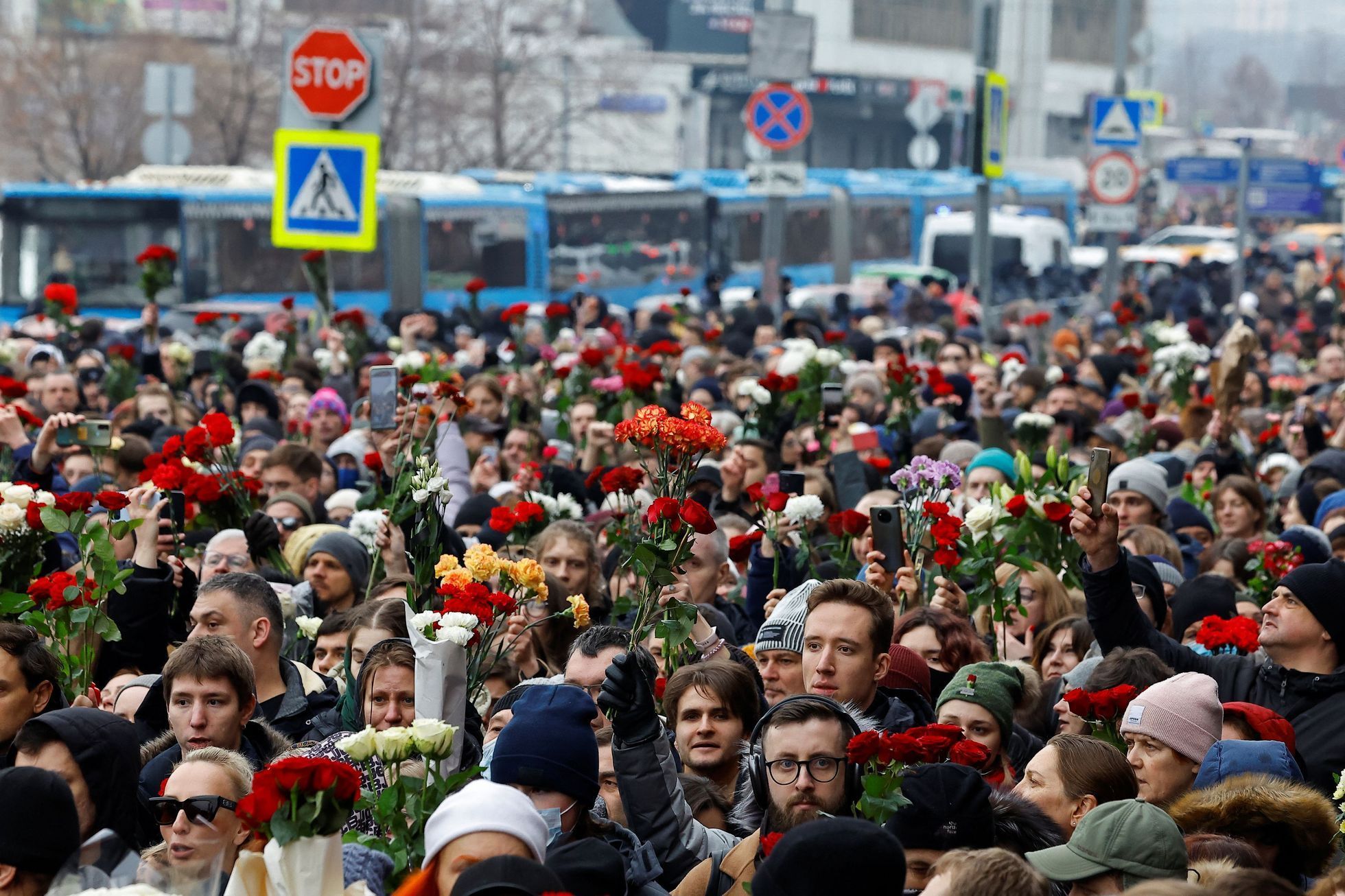 Navalnyj pohřební procesí