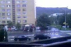 Autentické video z mobilu z místa bratislavské tragédie