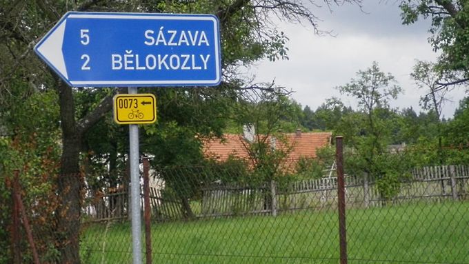 Foto: Benešovský Xaverov má 57 obyvatel, názvy ulic a svatební salon