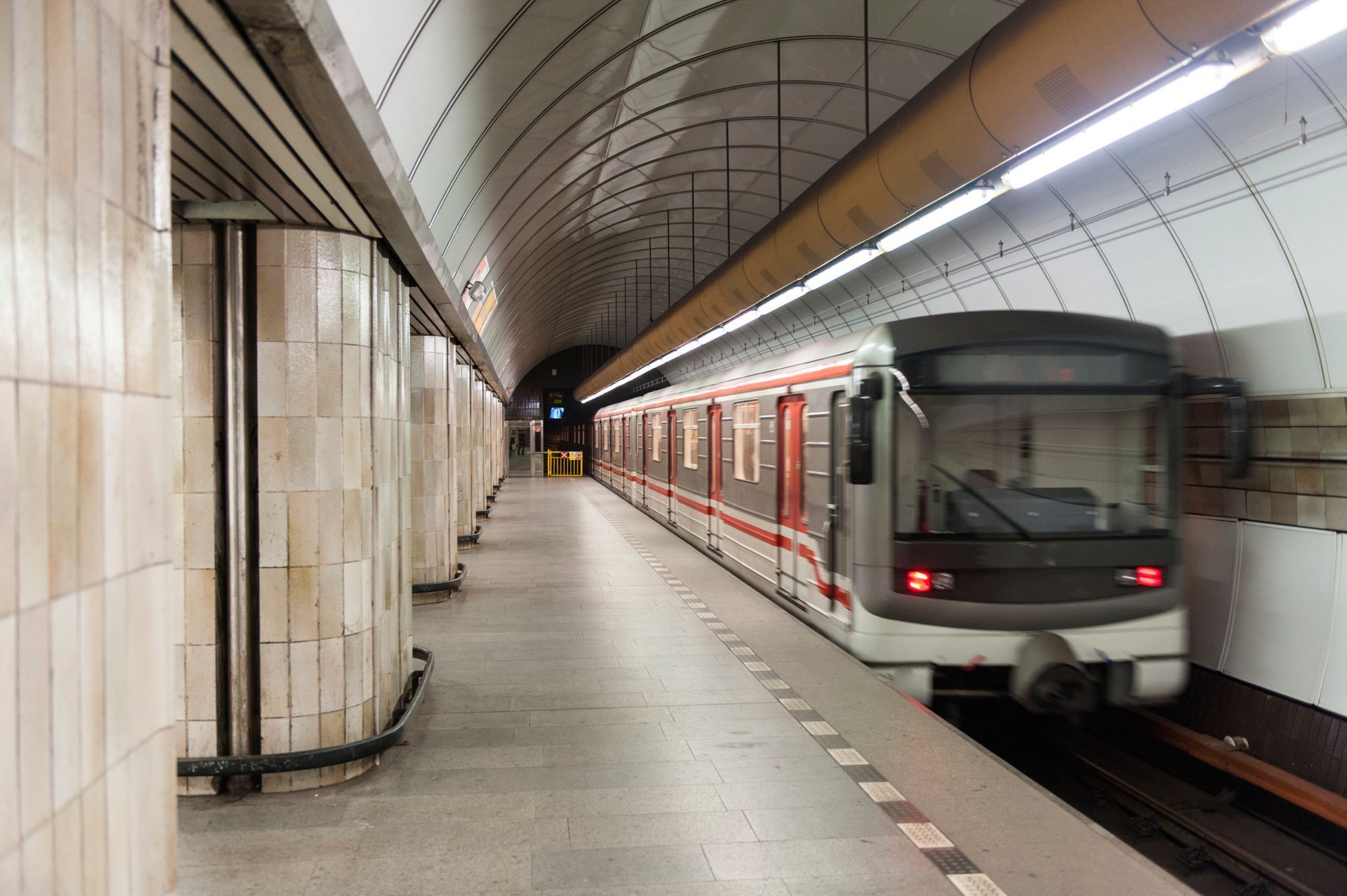 Metro, Praha, MHD, ilustrační foto