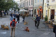 Polským fanouškům se v Praze postaví 1000 policistů