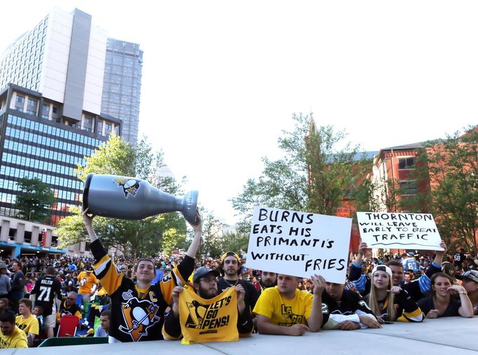 Pittsburgh - San Jose. 5. finále Stanley Cupu 2016 - fanoušci Pittsburghu