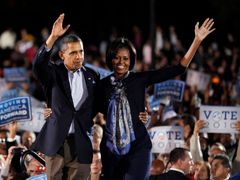 Prezident Barack Obama se rozhodl zapojit do kampaně i svoji ženu Michelle, která se v USA těší daleko větší popularitě než on sám.