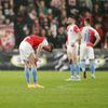 Zklamaní slávisté po zápase 2. kola nadstavby F:L Slavia Praha - Viktoria Plzeň
