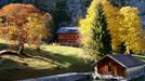 Achensee. Fotografie byla pořízena poblíž městečka Pertisau - pohled z jezera Achensee.