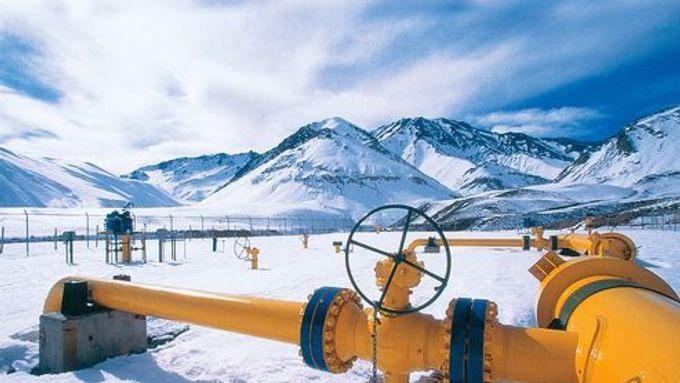 Nejjižnější lokalita těžby zemního plynu leží na souostroví Tierra del Fuego, ve výběžku jihoamerického kontinentu.