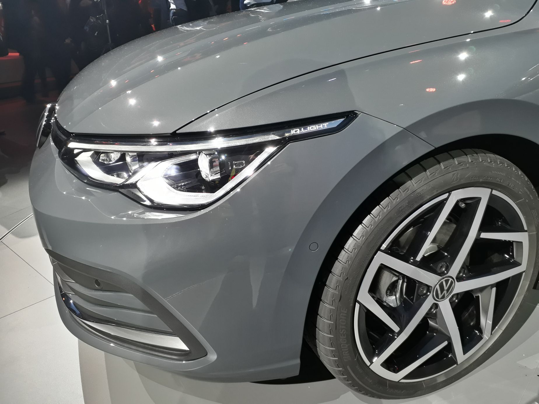Volkswagen Golf živě