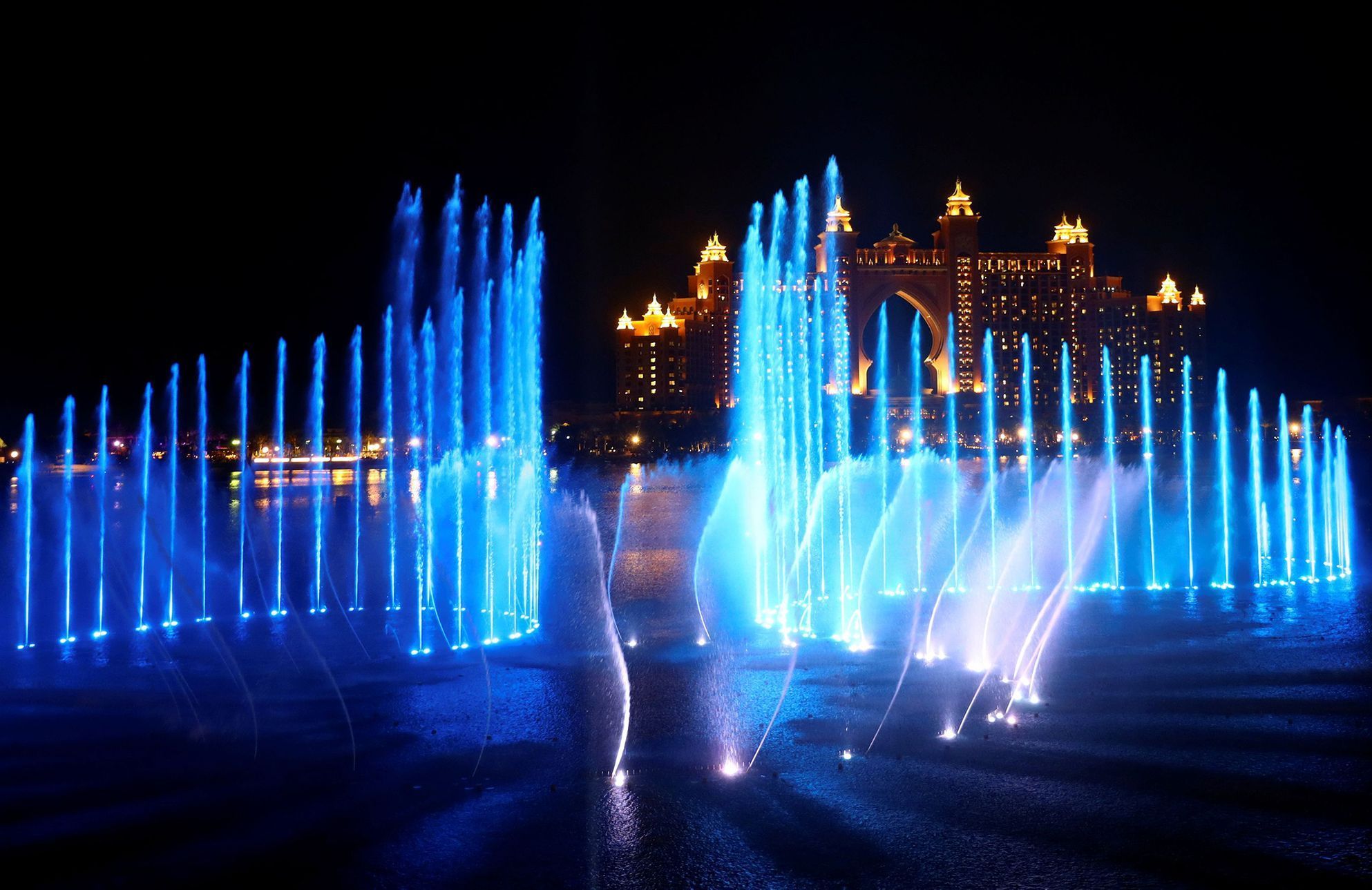 Nový světový rekord: Největší fontána je od čtvrtka 22. října v Dubaji