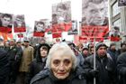 S portréty a vlajkami. Tak Moskva uctila Borise Němcova