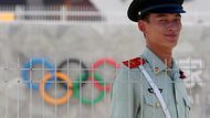 29. 7. - Čína před startem olympiády tvrdě porušuje lidská práva - Deset dní před začátkem olympijských her v Pekingu zveřejnila organizace Amnesty International, která sleduje dodržování lidských práv, zprávu, v níž tvrdě kritizuje současnou situaci v Číně. Podle ní Čína nedodržela své sliby, že zlepší ochranu lidských práv, které dala v době, kdy se o uspořádání olympijských her ucházela.  Další podrobnosti čtěte ve zprávě zde