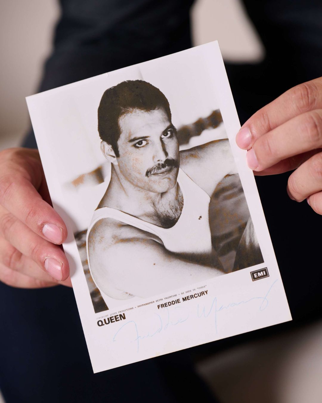 podpis freddie mercury sbírka tomáš hykel