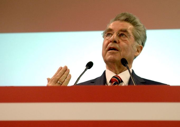 Rakouský prezident Heinz Fischer na konferenci ve Vídni 1. března 2010.