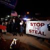 Americké volby - stop the steal - demonstrace, podvod, krádež