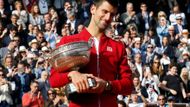 Králem Roland Garros je poprvé v kariéře Srb Novak Djokovič.