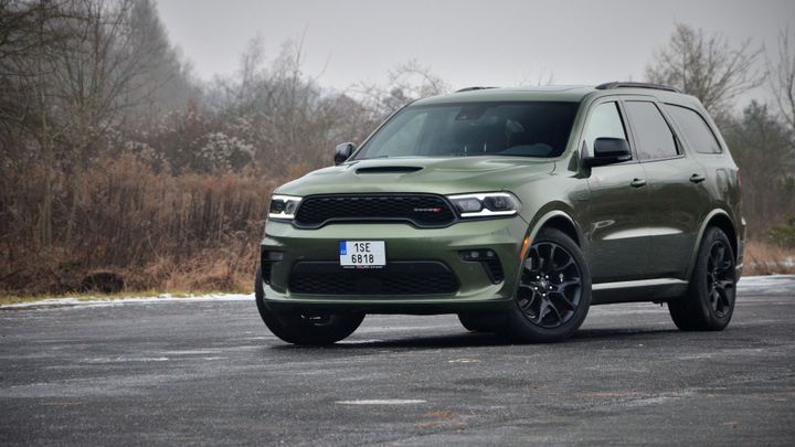 Automobilová oslava ropného nadbytku. Test politicky nekorektního Dodge Durango; Zdroj foto: Martin Přibyl
