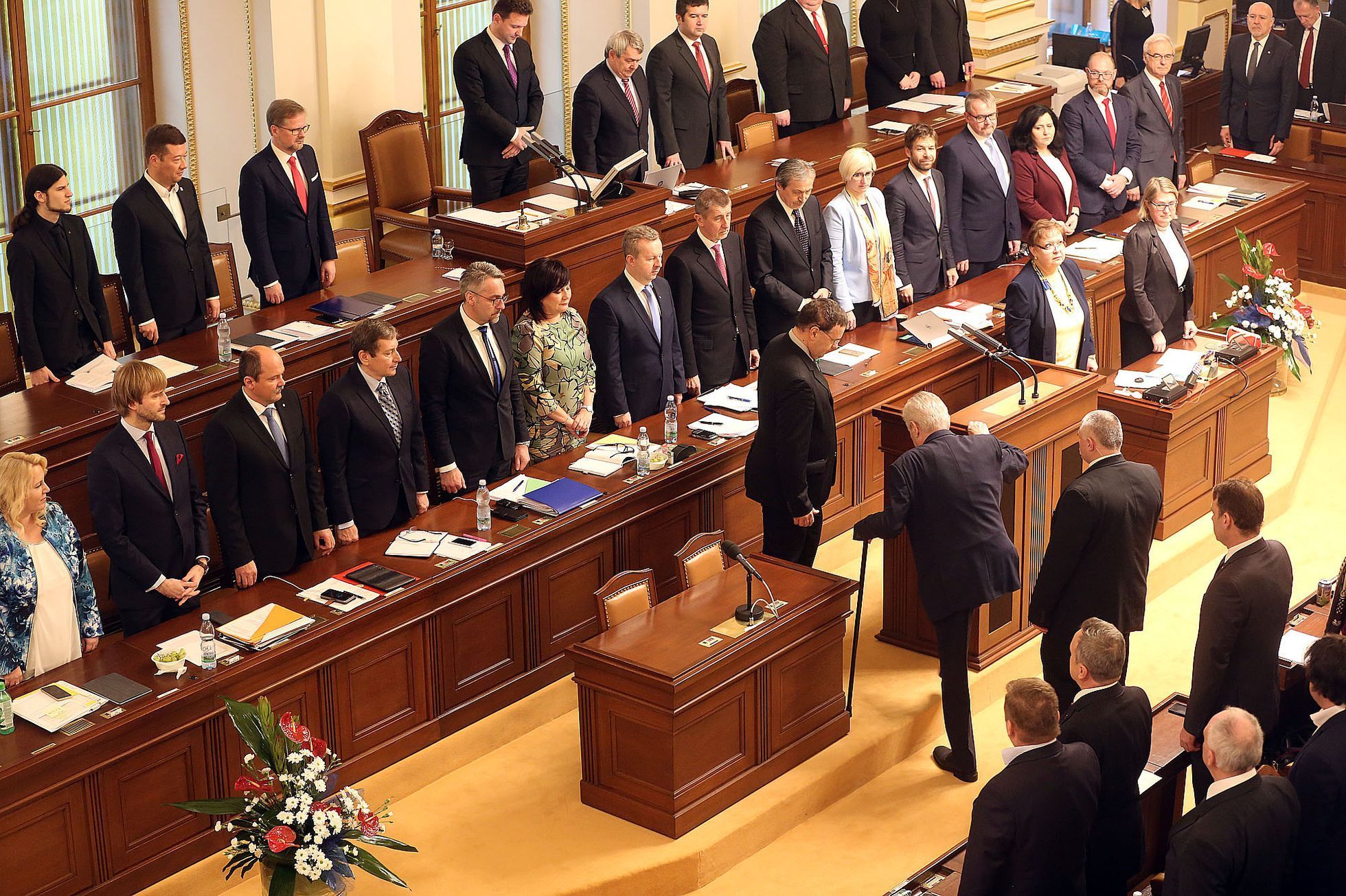 Prezident před vyjádřením nedůvěry vládě