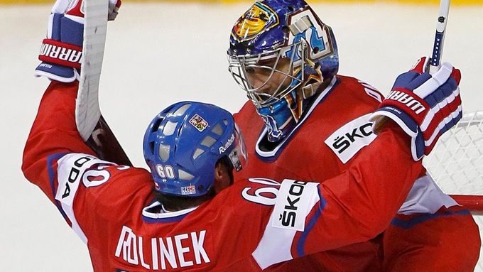 Tomáš Rolinek (na obrázku) i Roman Červenka vynechali úvodní turnaj Euro Hockey Tour - finský Karjala Cup