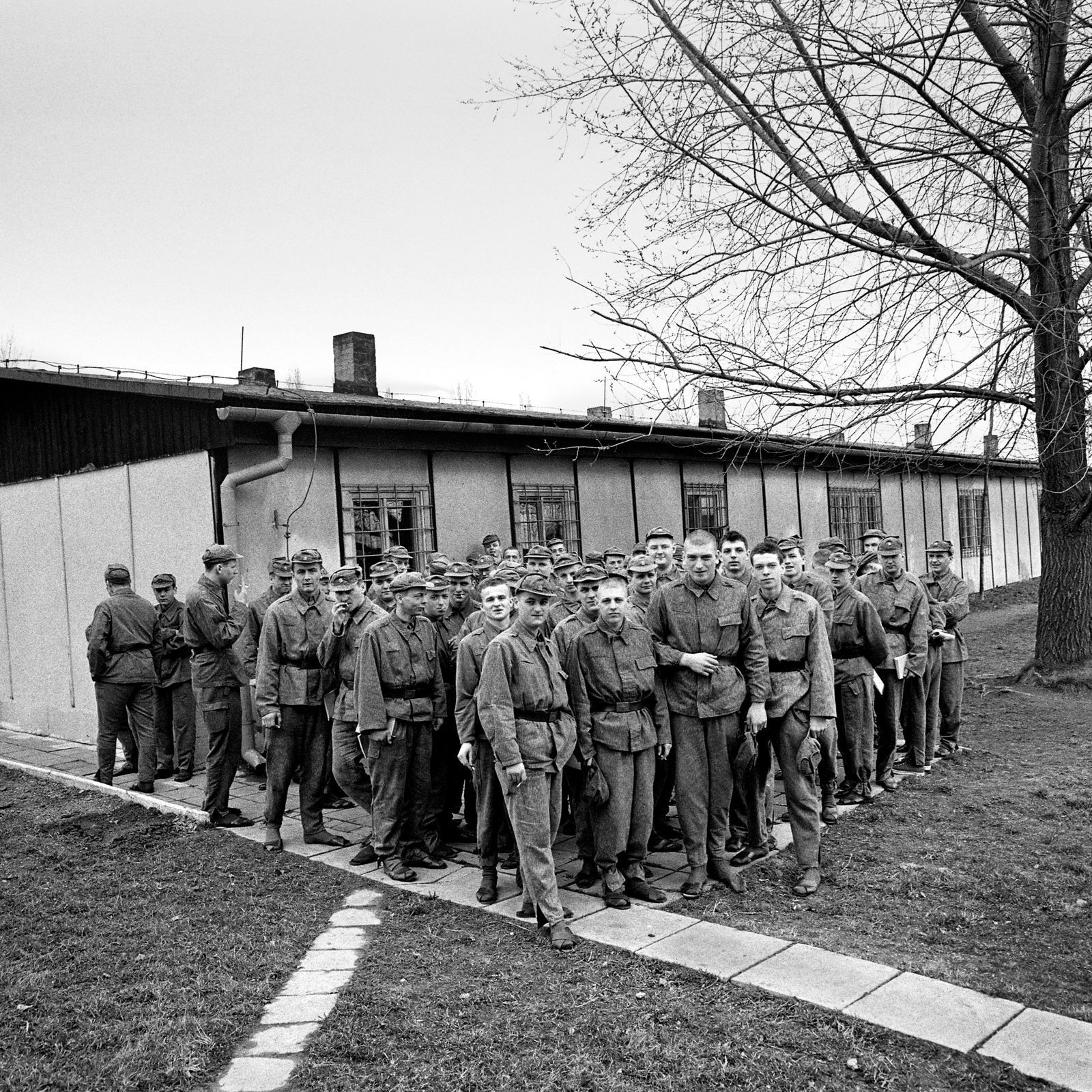 Josef Moucha: Válka za studena