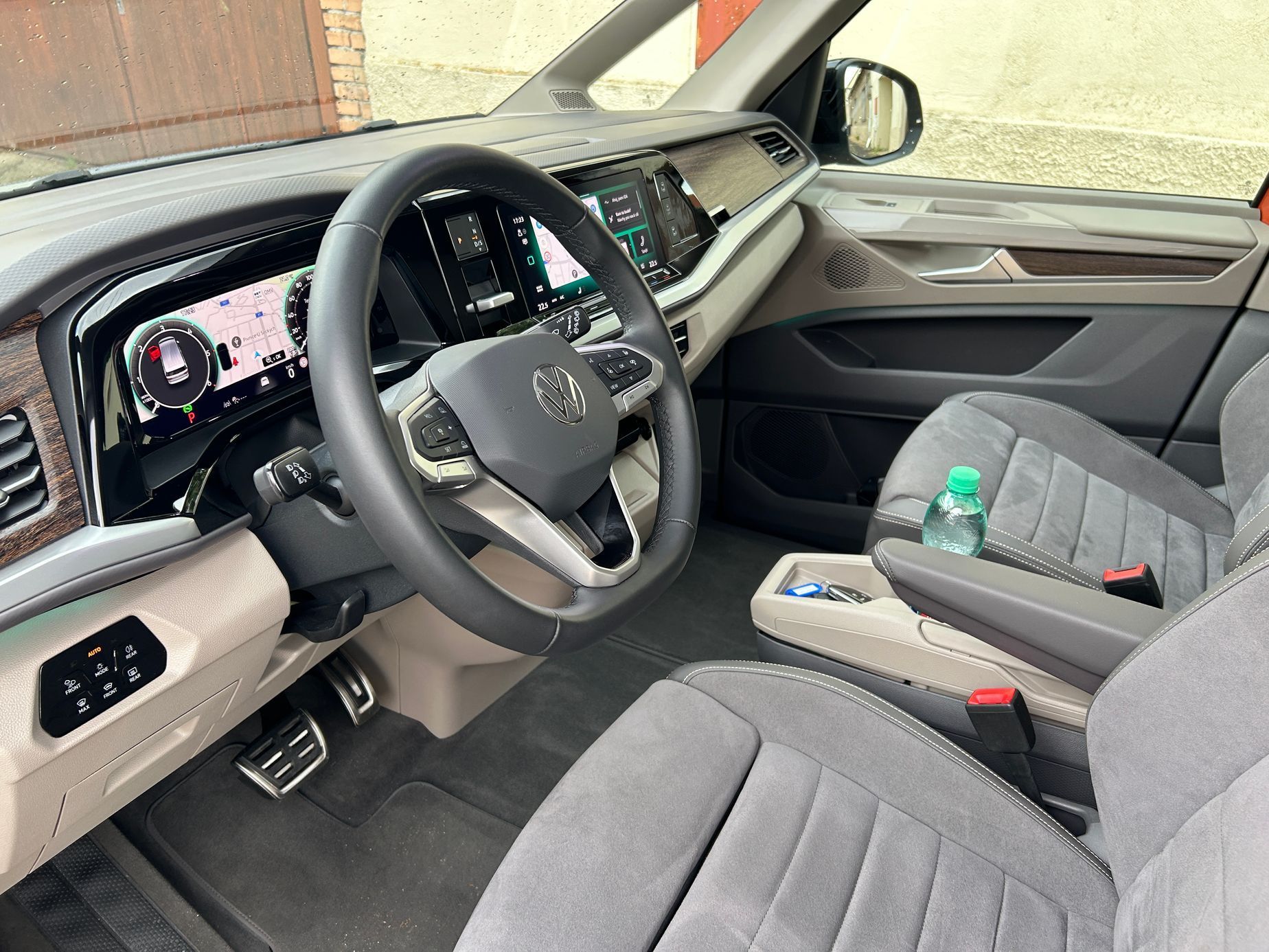 VW T7 Multivan spací box